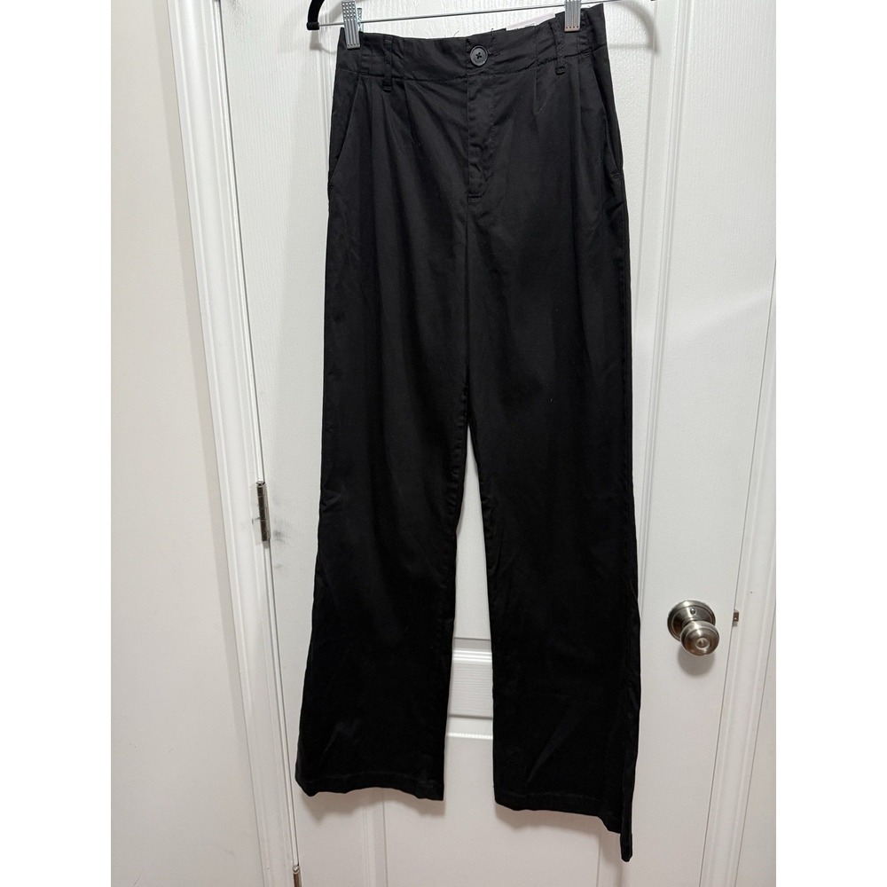 SO Juniors High Rise Wide Leg Trouser Pants Size 5 Pleated Black Woven NWT